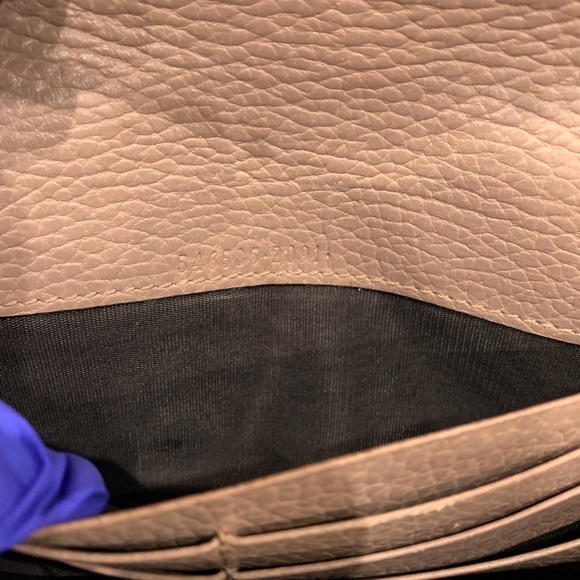 Gucci Pink Guccissima GG Clutch Sku#85436(Gently used,snap loose, missing strap) - Picture 10 of 15